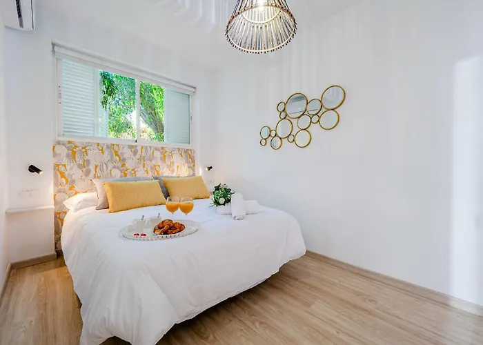 Blue Sea - With Terrace شقة مالقة